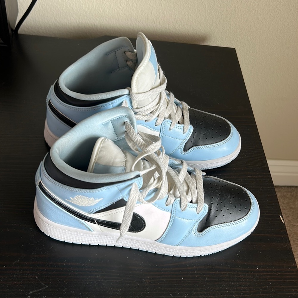 Kid’s air Jordan’s